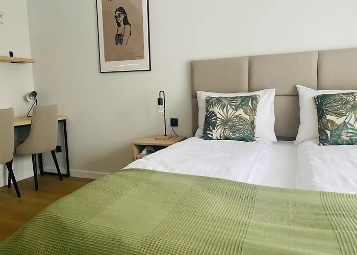 Green Apartment Poznan Plac Wolnosci 6